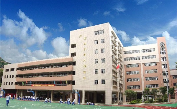 平壩縣職業(yè)高級(jí)中學(xué)學(xué)校簡(jiǎn)介