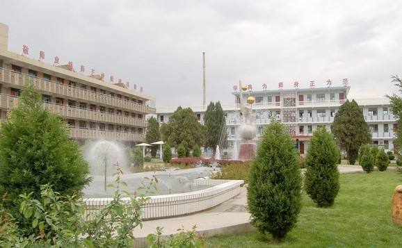 銅仁市旅游學校學校簡介