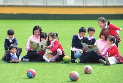 貴陽幼兒師范學(xué)校是專業(yè)的幼師學(xué)校