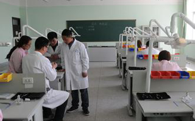 貴陽護理專業(yè)學(xué)校解析助產(chǎn)專業(yè)的前景發(fā)展