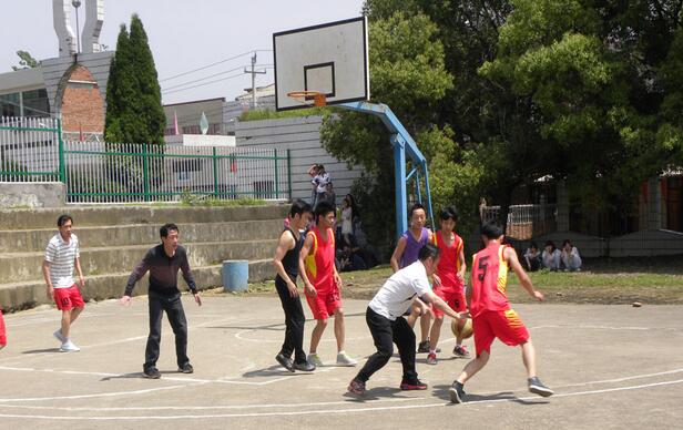 陽新縣職業(yè)教育中心招生條件、招生對(duì)象、招生分?jǐn)?shù)