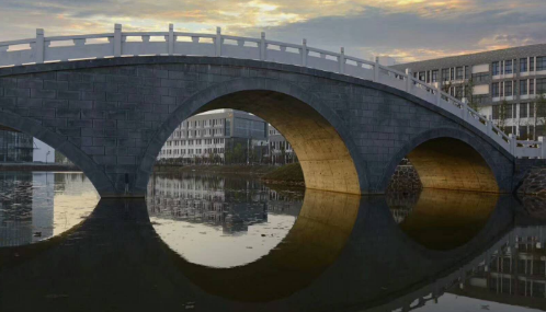 開(kāi)封市體育運(yùn)動(dòng)學(xué)校