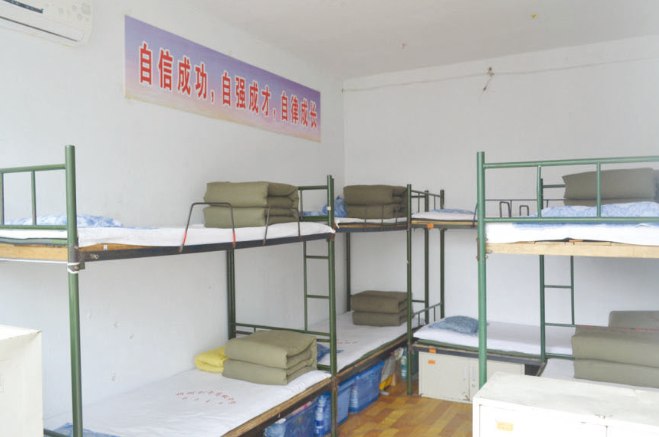 忻州創(chuàng)奇學(xué)校宿舍環(huán)境、寢室環(huán)境