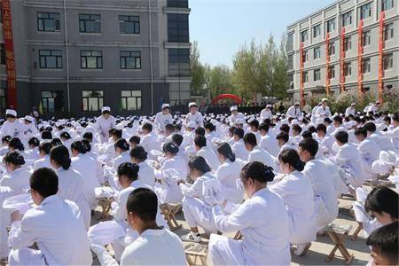 哈爾濱市衛(wèi)生學(xué)校開(kāi)設(shè)專(zhuān)業(yè)、有哪些專(zhuān)業(yè)
