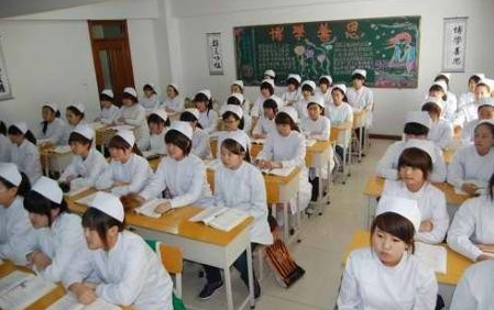 哈爾濱市衛(wèi)生學(xué)校好不好、怎么樣