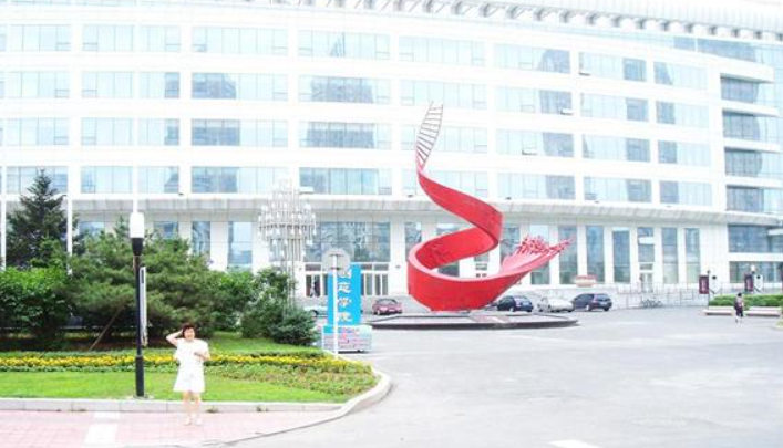 哈爾濱市信息工程職業(yè)技術(shù)學(xué)校好不好、怎么樣