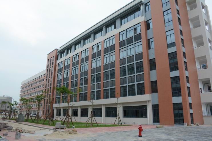 福建華夏高級(jí)技工學(xué)校宿舍環(huán)境、寢室環(huán)境
