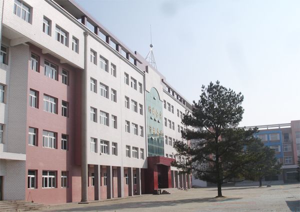 安徽霍山職業(yè)學(xué)校
