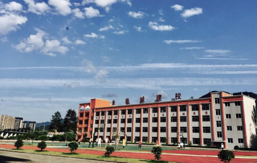 福建省永泰城鄉(xiāng)建設(shè)職業(yè)中專學(xué)校宿舍環(huán)境、寢室環(huán)境