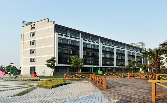 梧州市財(cái)貿(mào)干部中等專業(yè)學(xué)校
