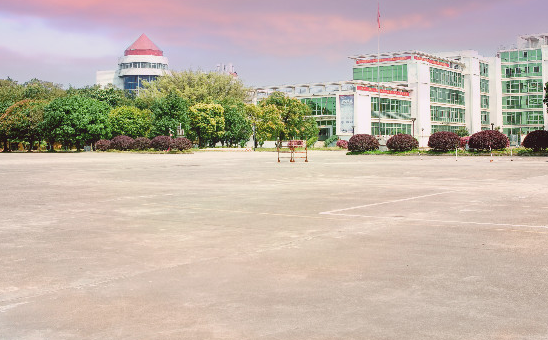 柳州市汽車運輸技工學(xué)校