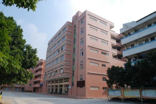 開平市吳漢良理工學(xué)校學(xué)費多少、學(xué)校收費標(biāo)準(zhǔn)