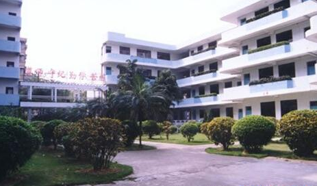 佛山市順德區(qū)中等專業(yè)學(xué)校學(xué)費多少、學(xué)校收費標(biāo)準(zhǔn)