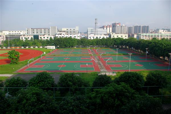 順德區(qū)龍江職業(yè)技術(shù)學(xué)校學(xué)費(fèi)多少、學(xué)校收費(fèi)標(biāo)準(zhǔn)