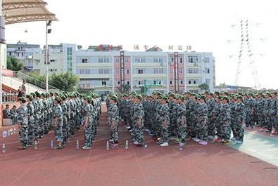 學(xué)校操場