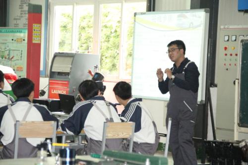 貴州高中生讀汽車電子技術應用專業(yè)怎么樣