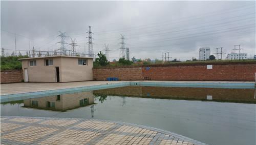 黔西南州機(jī)電職業(yè)技術(shù)學(xué)校游泳池