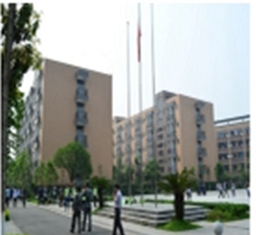 四川省郫縣友愛職業(yè)技術(shù)學(xué)校圖片、照片