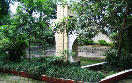內(nèi)江求是職業(yè)技術(shù)學校圖片、照片