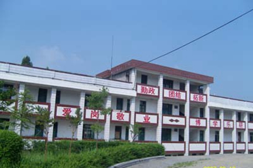 巴中市巴州區(qū)化成職業(yè)中學圖片、照片