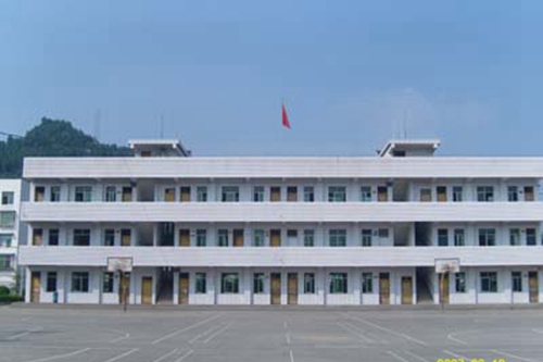 巴中市巴州區(qū)化成職業(yè)中學圖片、照片