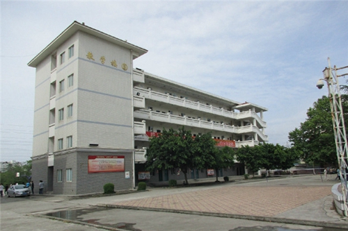 四川省綿陽職業(yè)技術(shù)學(xué)校圖片、照片