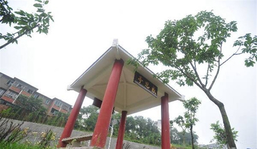 四川自貢市高級技工學(xué)校圖片、照片