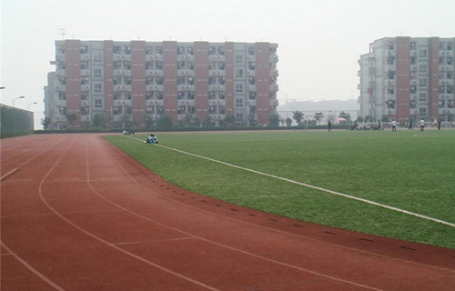 重慶市龍門浩職業(yè)中學(xué)校圖片、照片