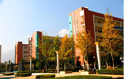 重慶市南川隆化職業(yè)中學校圖片、照片