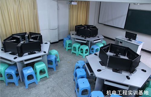 重慶機(jī)械高級(jí)技工學(xué)校實(shí)訓(xùn)設(shè)備圖片