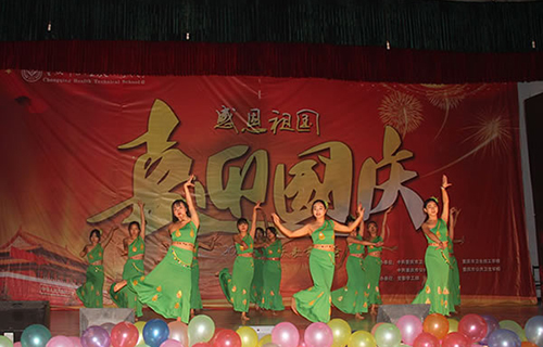 重慶衛(wèi)生技工學校環(huán)境、實訓