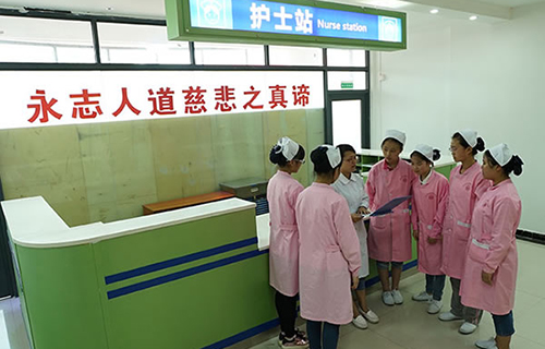 重慶衛(wèi)生技工學校環(huán)境、實訓