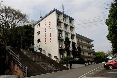重慶工業(yè)技師學院環(huán)境圖片