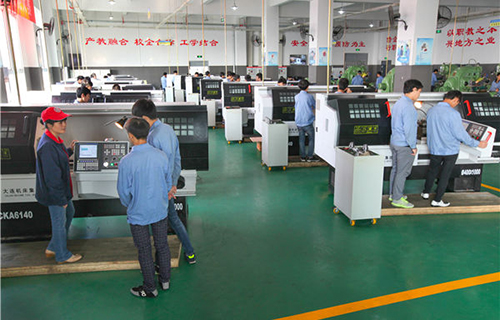 重慶工業(yè)技師學(xué)院實(shí)訓(xùn)設(shè)備