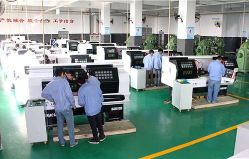 重慶工業(yè)技師學(xué)院實(shí)訓(xùn)設(shè)備