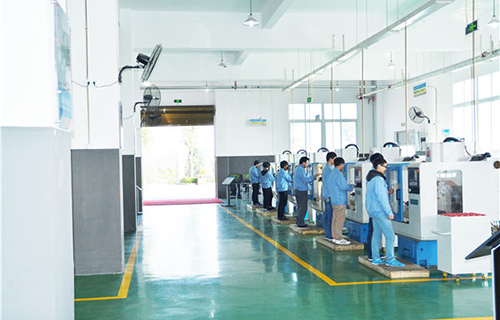 重慶工業(yè)技師學(xué)院實(shí)訓(xùn)設(shè)備