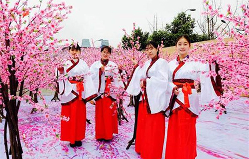 重慶工貿(mào)技師學(xué)院旅游專業(yè)實訓(xùn)設(shè)備