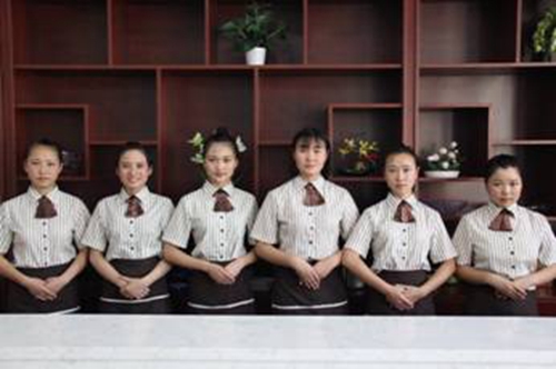 貴州電子信息技師學(xué)院(貴州電子信息高級(jí)技工學(xué)校)酒店與旅游管理專業(yè)介紹
