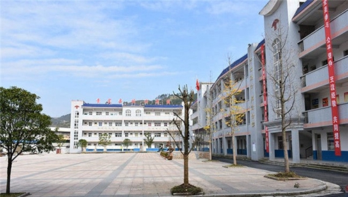 貴定中等職業(yè)學(xué)校(貴定縣技工學(xué)校)