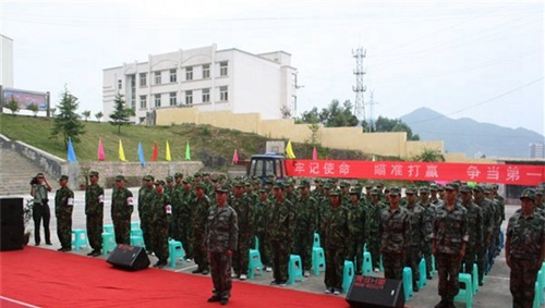 六盤水市軍事技能職業(yè)學(xué)校教學(xué)場景1