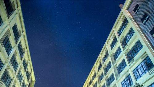 貴州工程職業(yè)學院夜景3