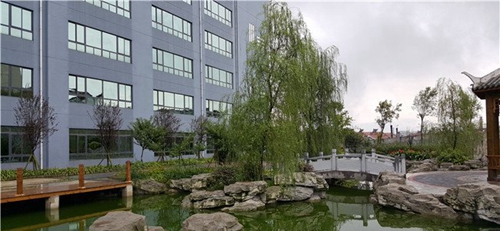 息烽縣中等職業(yè)學(xué)校優(yōu)美的校園環(huán)境2