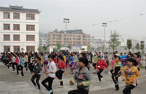 臺江縣中等職業(yè)學校(臺江縣民族中等職業(yè)技術(shù)學校)課間操