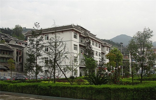 臺江縣中等職業(yè)學校(臺江縣民族中等職業(yè)技術(shù)學校)校園環(huán)境4