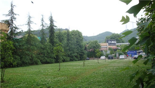 貴州貴陽新興中等職業(yè)技術(shù)學(xué)校校園環(huán)境