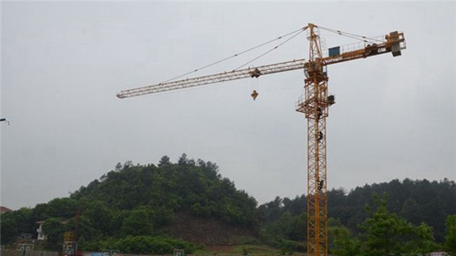 貴州鐵路技師學(xué)院(貴陽鐵路工程學(xué)校、貴陽鐵路高級技工學(xué)校)塔吊特種作業(yè)考試