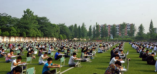 成都指南針職業(yè)學校獨特的考試