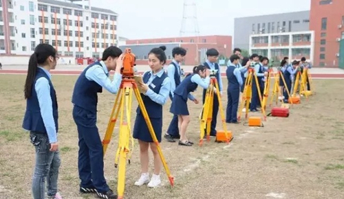 四川省綿陽(yáng)職業(yè)技術(shù)學(xué)校建筑工程測(cè)量課