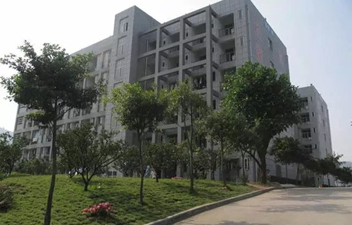 重慶工貿(mào)技師學(xué)院（重慶工貿(mào)高級技工學(xué)校）學(xué)生寢室、公寓樓