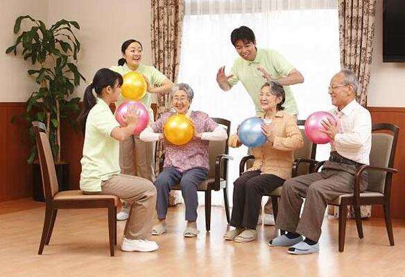 老年服務(wù)與管理
